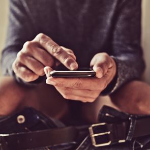 Μάλλον πρέπει να σταματήσεις να παίρνεις το κινητό σου στην τουαλέτα