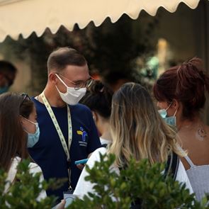 <em>Κορονοϊός</em>: 7.158 νέα κρούσματα σήμερα