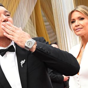 Παρέλαση από εμβληματικά ρολόγια στο &lt;em>οσκαρικό&lt;/em> κόκκινο χαλί