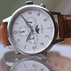 Το Moonphase White της Fromanteel δε θα φύγει ποτέ από τη μόδα
