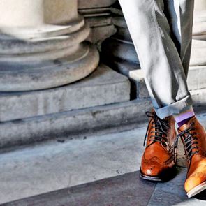 5 ζευγάρια μπότες που φοριούνται με κοστούμι