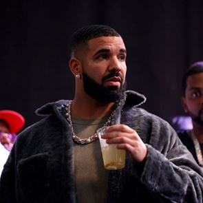 Ο φόρος τιμής του Drake στον Virgil Abloh