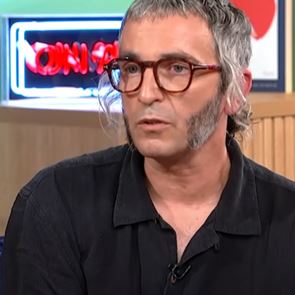 Πότε θα γεννήσει ο Άρης Σερβετάλης