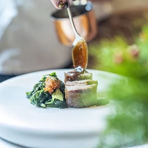 Νόστιμη απόδραση στη Ρόδο μέσω Γλυφάδας, με το εξαιρετικό &#39;Hellas