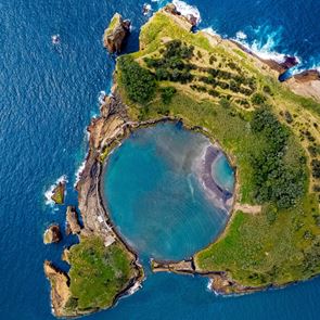 Το πιο όμορφο νησί στην &lt;em>Ευρώπη&lt;/em> έχει τη δική του φυσική πισίνα