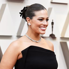 Η Ashley Graham &#39;λέει ναι&#39; στο γυμνό