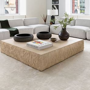 Kim Kardashian και Kanye West πουλάνε το διαμέρισμά τους στο Σόχο