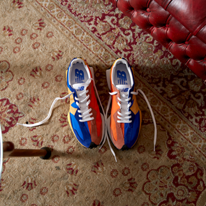 327, τα νέα <em>sneakers</em> της New Balance