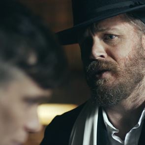 Συνοπτικός οδηγός για μακρύ, καλοπεριποιημένο μούσι