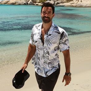 Πώς θα γίνεις πλούσιος, σύμφωνα με τον Σάκη Τανιμανίδη