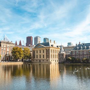 Σε αυτές τις 10 πόλεις όλοι ζουν καλύτερα