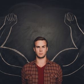 Τι κάνουν διαφορετικά οι διανοητικά δυνατοί άνθρωποι, σύμφωνα με την επιστήμη