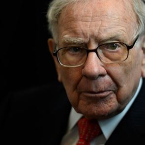 Ένα μάθημα ηθικής πλουτοκρατίας από τον Warren Buffett