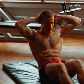 Οι καλύτερες ασκήσεις για θεϊκούς κοιλιακούς