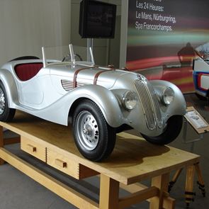 Yπέροχο αυτοκίνητο στο ελληνικό Cash or Trash έσπασε ρεκόρ τιμής (video