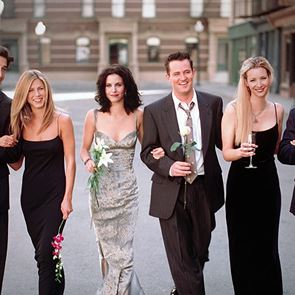 &quot;Φιλαράκια&quot;: Πρώτο teaser trailer για το reunion