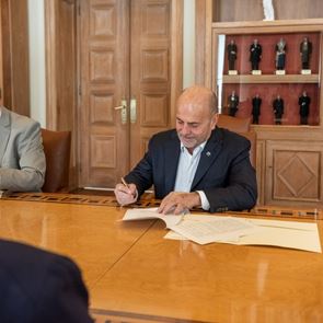 Ο Γιάννης Αλαφούζος επιτίθεται στην ΑΕΚ για κορονοϊό και αλλοίωση πρωταθλήματος