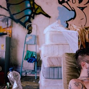 Το trailer του Bird με τον Barry Keoghan είναι όσο σουρρεάλ το περιμέναμε