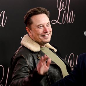 Τι ζόρι τραβάει ο Elon Musk με τα Oscars