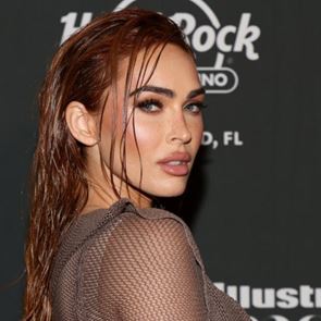 Η Megan Fox θα &#39;κάψει&#39; κόσμο με το νέο της βιβλίο