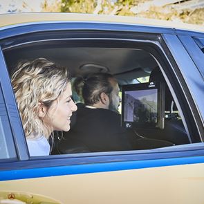 Οι ψηφιακές οθόνες της Cabtivo είναι πλέον σε πλήρη λειτουργία