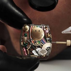 Ένα ρολόι που φτιάχτηκε για να χαμογελάς