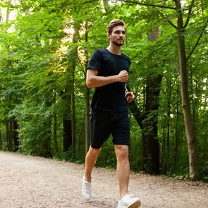 Πόσο fit μπορείς να γίνεις μόνο με το περπάτημα