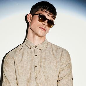 Το αντρικό στυλ σε ουδέτερη ζώνη