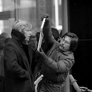 Το peacoat σαλπάρει στο χειμωνιάτικο αντρικό στυλ