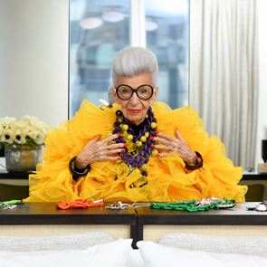 Έφυγε από τη ζωή η πολυσχιδής Iris Apfel