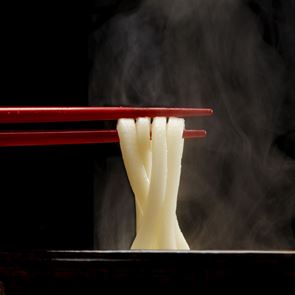 Τι πρέπει να γνωρίζεις για τα &lt;em>ιαπωνικά&lt;/em> noodles, soba και udon