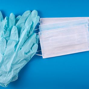 Μαζικά τεστ αντισωμάτων και χρήση μάσκας, η επόμενη ημέρα μετά την καραντίνα