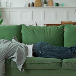 Γιατί το να αράζεις και &quot;να μην κάνεις τίποτα&quot; μπορεί να σε κάνει επιτυχημένο στη ζωή σου