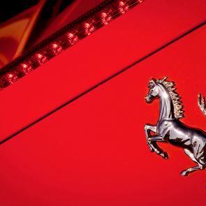 Από τη Ferrari στον οίκο Louboutin η οικογένεια Agnelli