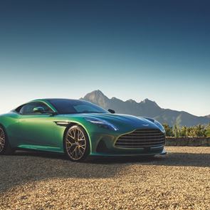 Η Aston Martin DB12 θα μπορούσε να είναι η νέα αγαπημένη του James Bond