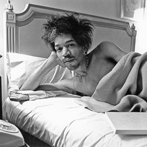 Ανακαλύπτοντας την πραγματική ιστορία της ζωής του Jimi Hendrix