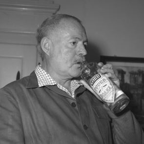 Έτσι πίνεται η βότκα σύμφωνα με τους &lt;em>Ρώσους&lt;/em>