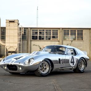 Daytona Coupe: Το μυστικό όπλο του Carroll Shelby