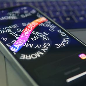 Τελικά, χρησιμοποιεί κανείς το Threads του Zuckerberg