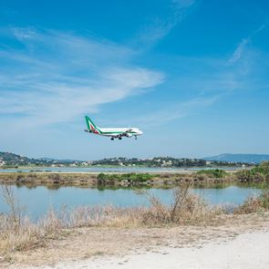 Οι καλύτερες μηχανές αναζήτησης για φτηνές πτήσεις