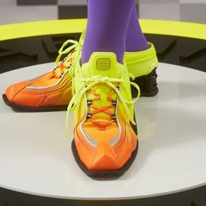 Αθλητικά παπούτσια χωρίς φτέρνα, το είδαμε