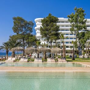 Isla Brown Corinthia, το πρώτο πεντάστερο resort της Brown Hotels στην Ελλάδα