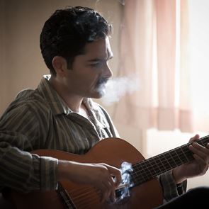 Στο πρώτο trailer του &#39;Υπάρχω&#39; ο Χρήστος Μάστορας ακούγεται ακριβώς όπως ο Στέλιος Καζαντζίδης