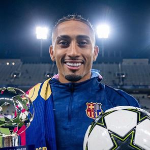 Τρομερός Ραφίνια, έβαλε τρία γκολ στο Μπαρτσελόνα-Μπάγερν (video