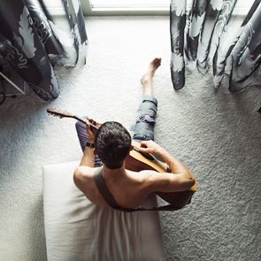 Οι αληθινές ιστορίες πίσω από 10 τραγούδια χωρισμού