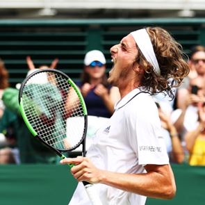 Σε άλλα νέα, ο Στέφανος Τσιτσιπάς πείστηκε να κάνει το εμβόλιο κατά της Covid-19