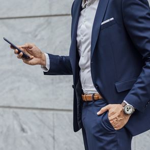 Διαχρονικά αξεσουάρ που ο καθένας πρέπει να έχει στην γκαρνταρόμπα