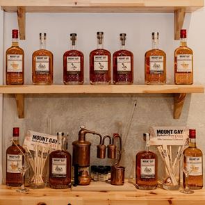 Γιορτάζοντας τα 320 χρόνια του Mount Gay Rum