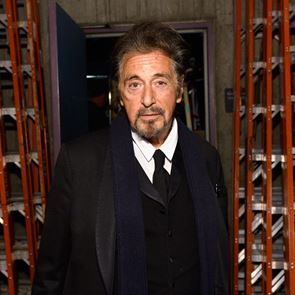 Τα υπερβολικά μακριά παλτό του Al Pacino στα 90s