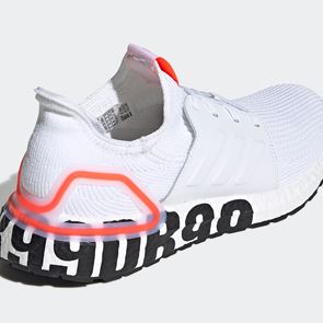 O <em>David</em> <em>Beckham</em> σχεδιάζει τα νέα adidas Ultraboost